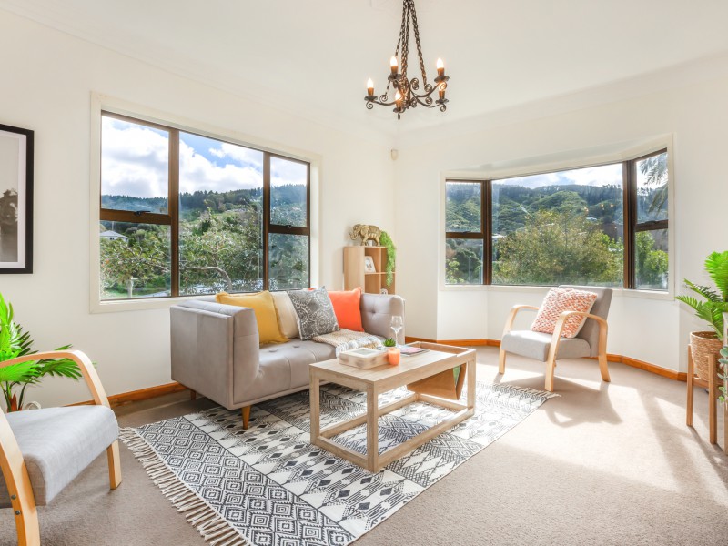 19a Lyndhurst Road, Tawa, Wellington, 5028, New Zealand