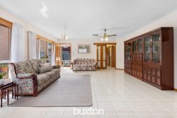 10 Baynton St, Oakleigh East VIC 3166, Australia