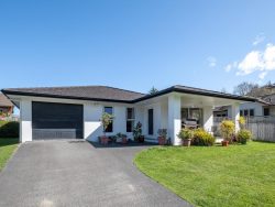 98A Riverside Road, Whataupoko­, Gisborne, 4010, New Zealand