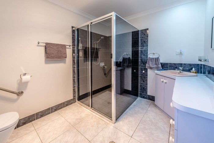 10 Doncon St, Wandina WA 6530, Australia