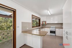 69 Korora Basin Rd, Korora NSW 2450, Australia