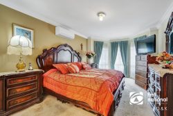 12 Lalwinya St, Delahey VIC 3037, Australia