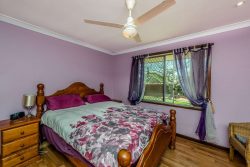 42 McAleer Dr, Mahomets Flats WA 6530, Australia