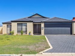 13 Southaven Green, Success WA 6164, Australia