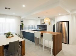 11 Cumberland Ave, Ellenbrook WA 6069, Australia