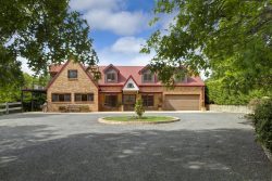 178 Walkers Rd, Avoca NSW 2577, Australia