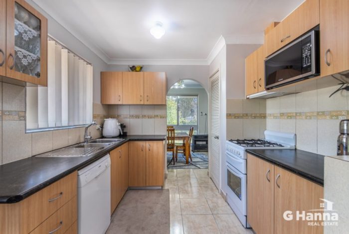 32 Bromley St, Beckenham WA 6107, Australia