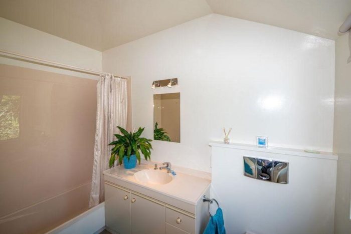 105A Helston Road, Paparangi, Wellington, 6037, New Zealand