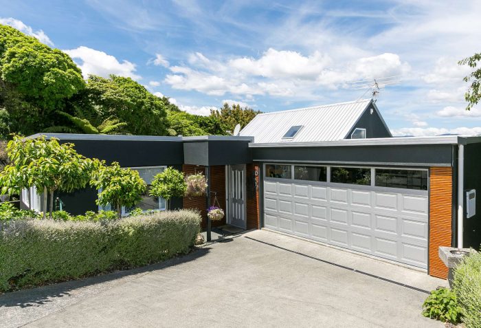 20 Camellia Terrace, Maungaraki­, Lower Hutt, Wellington, 5010, New Zealand