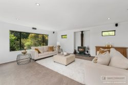 146 Blackbridg­e Road, Dairy Flat, Rodney, Auckland, 0794, New Zealand