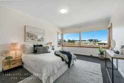 1/36 Dossiter St, Bellerive TAS 7018, Australia