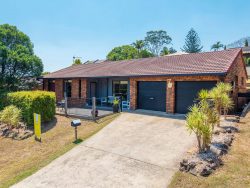 80 Fig Tree Dr, Goonellabah NSW 2480, Australia