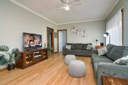 2 Flack St, Ballan VIC 3342, Australia