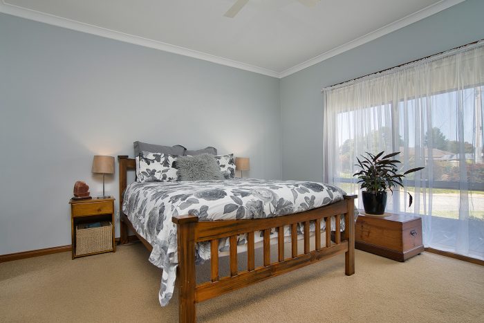 2 Flack St, Ballan VIC 3342, Australia