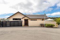 47 Hawtrey Terrace, Johnsonvil­le, Wellington, 6037, New Zealand