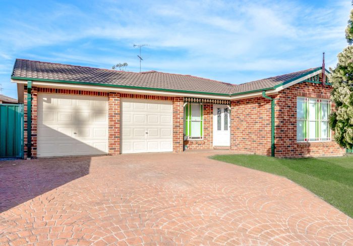 13 Ironbark Cres, Blacktown NSW 2148, Australia