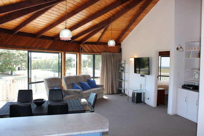 271 Kenwood Drive, Matarangi, Thames-Cor­omandel, Waikato, 3592, New Zealand