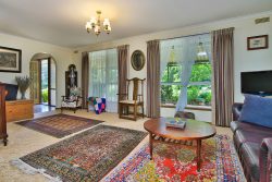 2/195 Inglis St, Ballan VIC 3342, Australia