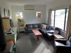 2 Forrest St, Boyup Brook WA 6244, Australia