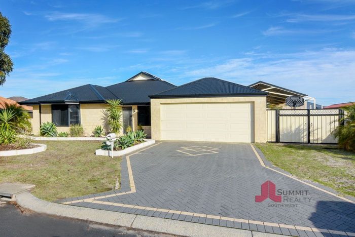 3 Emerald Way, Australind WA 6233, Australia