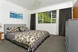 2/38 Ayton Drive, Totara Vale, North Shore City, Auckland, 0629, New Zealand