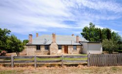 32 Bond St, Ross TAS 7209, Australia