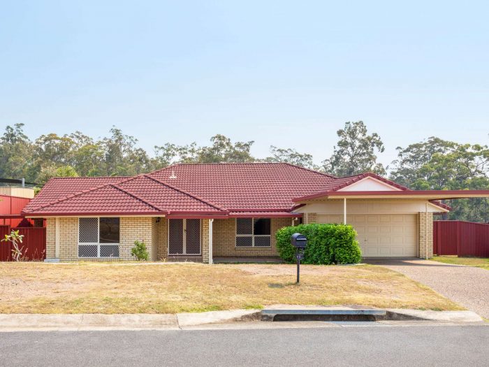 65 Zane St, Molendinar QLD 4214, Australia