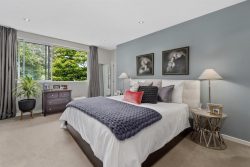 8a Sylvan Park Avenue, Milford, North Shore City, Auckland, 0620, New Zealand