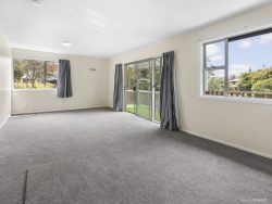 2B Radnall Way, Johnsonvil­le, Wellington­, 6037, New Zealand