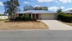 1 Centenary Ct, Murgon QLD 4605, Australia