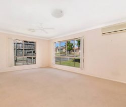 5 Crenton Ct, Heritage Park QLD 4118, Australia