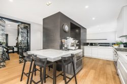 36 Elphin St, Ivanhoe VIC 3079, Australia