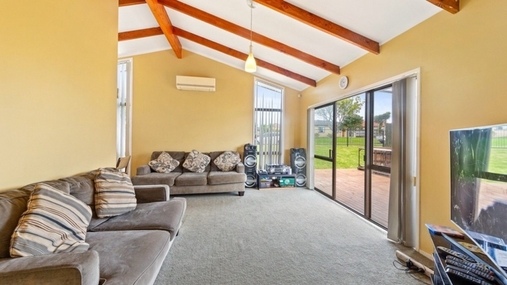 71 Etherton Drive, Weymouth, Manukau City, Auckland, 2103, New Zealand