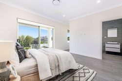 19 Illawong Cres, Greenacre NSW 2190, Australia