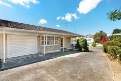 1/16 Larne Avenue, Pakuranga, Manukau City, Auckland, 2010, New Zealand