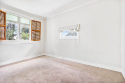 11 Leonard Rd, Mount Wellington­, Auckland, 1060, New Zealand