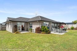 127 Palm Springs Boulevard, Papamoa Beach, Tauranga, Bay Of Plenty, 3118, New Zealand