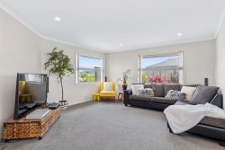 127 Palm Springs Boulevard, Papamoa Beach, Tauranga, Bay Of Plenty, 3118, New Zealand