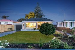 19 Peachgrove Road, Te Atatu Peninsula, Waitakere City, Auckland, 0610, New Zealand