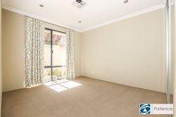 89 Vincent Rd, Sinagra WA 6065, Australia