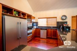 10 Aurora St, Dalyellup WA 6230, Australia