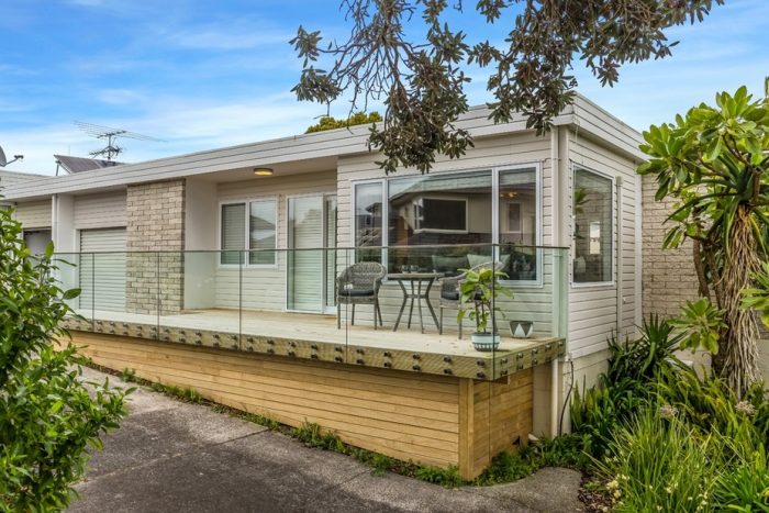 2/42 Beach Road, Castor Bay, North Shore City, Auckland, 0630, New Zealand