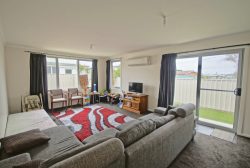 2/91 Nicholls St, Devonport TAS 7310, Australia