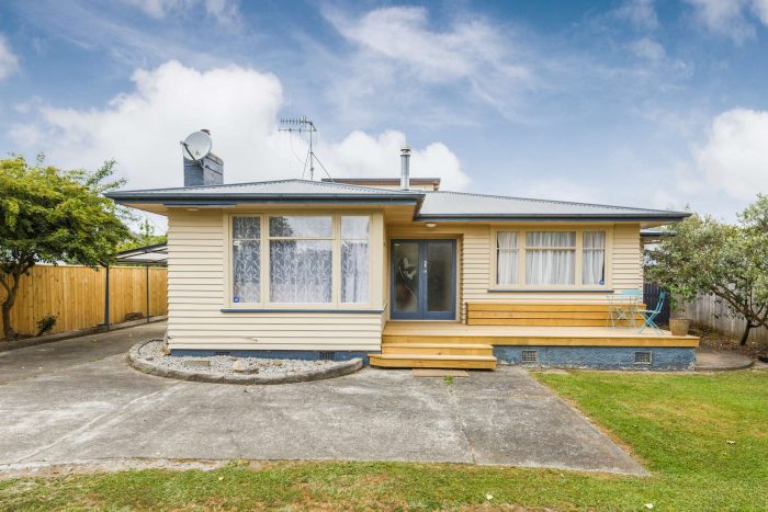 36 Keeling Street, West End, Palmerston North, Manawatu / Wanganui, 4412, New Zealand