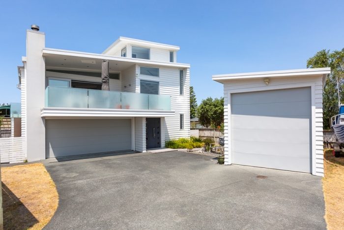 20 Reliance Way, Omaha, Rodney, Auckland, 0986, New Zealand