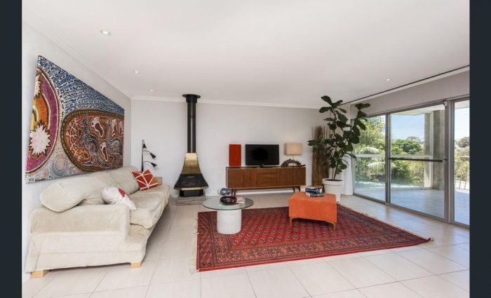 37 Wilkie Ave, Yanchep WA 6035, Australia