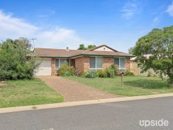 41 Sirius Cct, Narellan NSW 2567, Australia