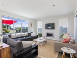 3 Taumata Road, Omaha, Rodney, Auckland, 0986, New Zealand