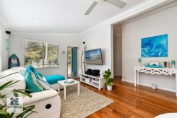 8/437 Wards Hill Rd, Empire Bay NSW 2257, Australia