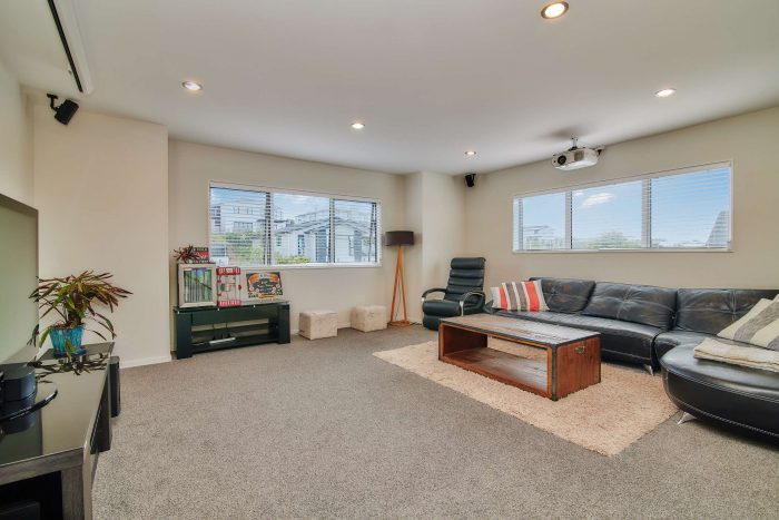 28 Westerley Place, Long Bay, North Shore City, Auckland, 0792, New Zealand